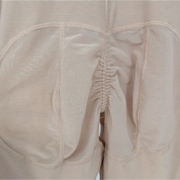 Tommy tuck body shaper - Picture 4 of 16